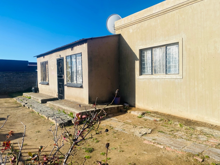 3 Bedroom Property for Sale in Zamdela Free State